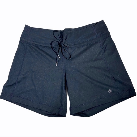 Adrienne Vittadini Women's Shorts Black Small - Picture 1 of 7